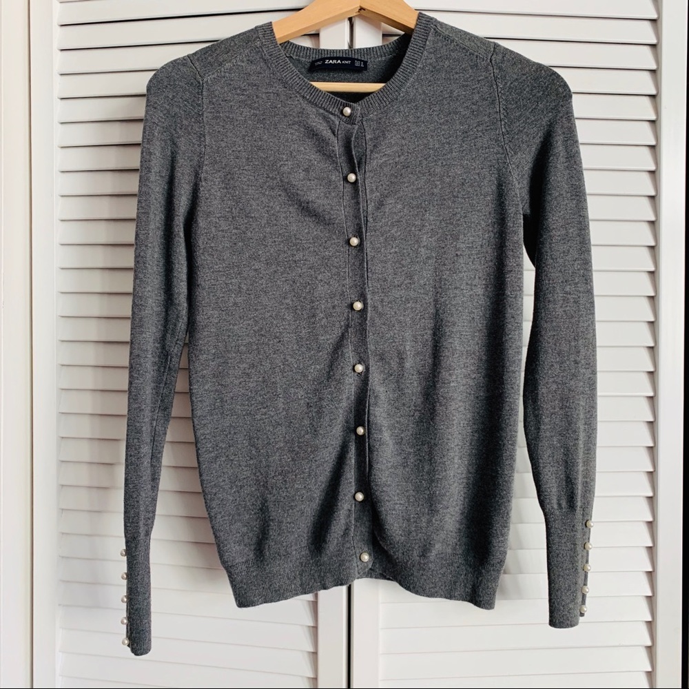 Zara Knit Cardigan With Pearls Size S